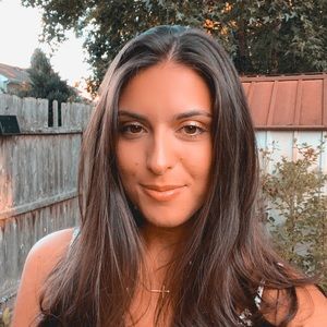 Meet your Posher, Caterina